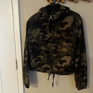 Love tree windbreaker